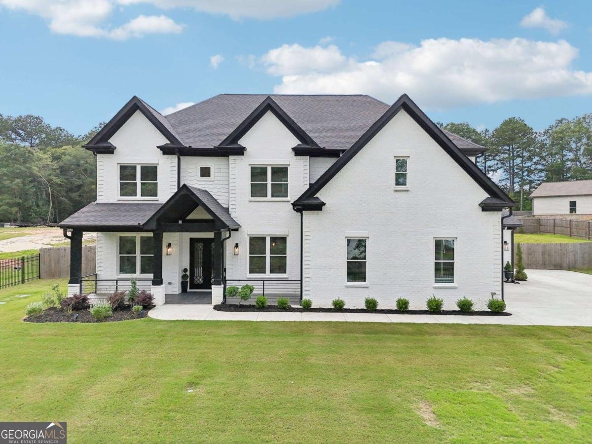 2243 Cain Circle Dacula - 2