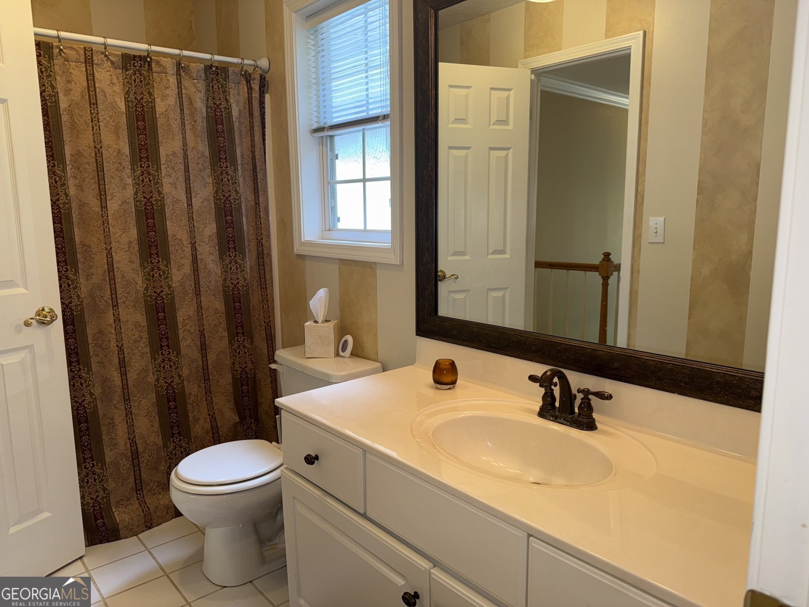 102 Cameron Pointe Dr. LaGrange - 24