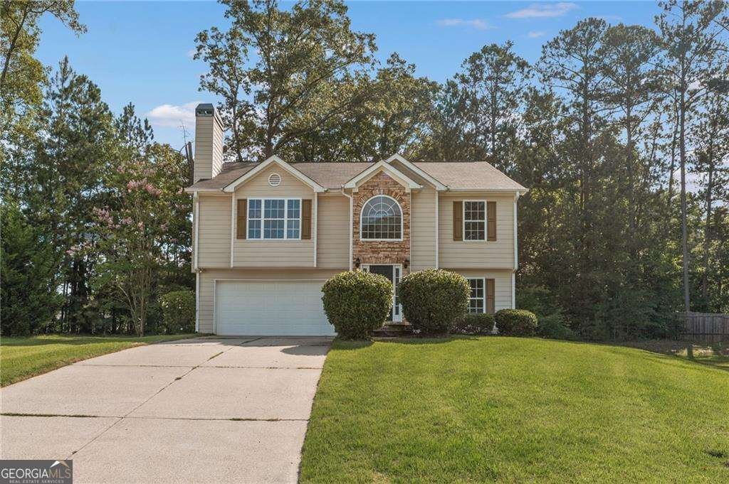 5960 Castlegate Drive Douglasville - 1