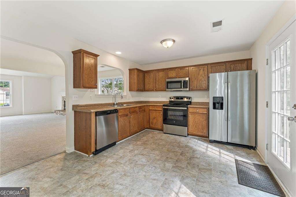 5960 Castlegate Drive Douglasville - 15