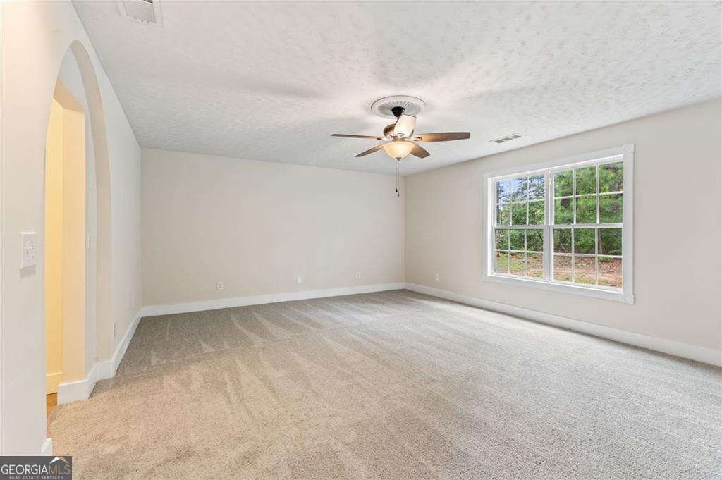 5960 Castlegate Drive Douglasville - 21