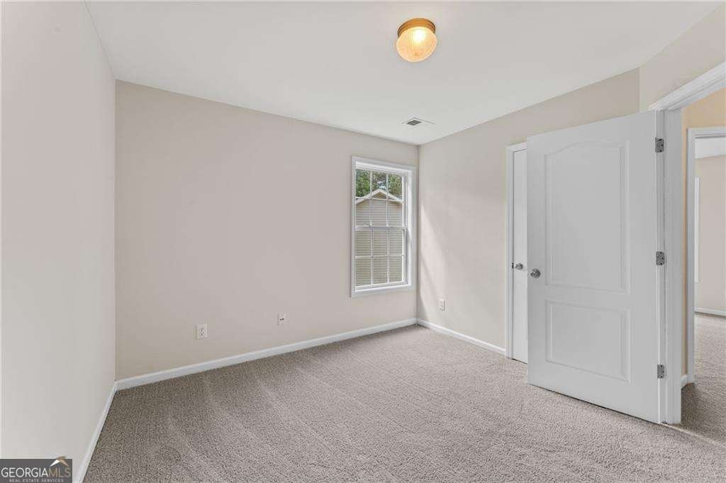 5960 Castlegate Drive Douglasville - 6
