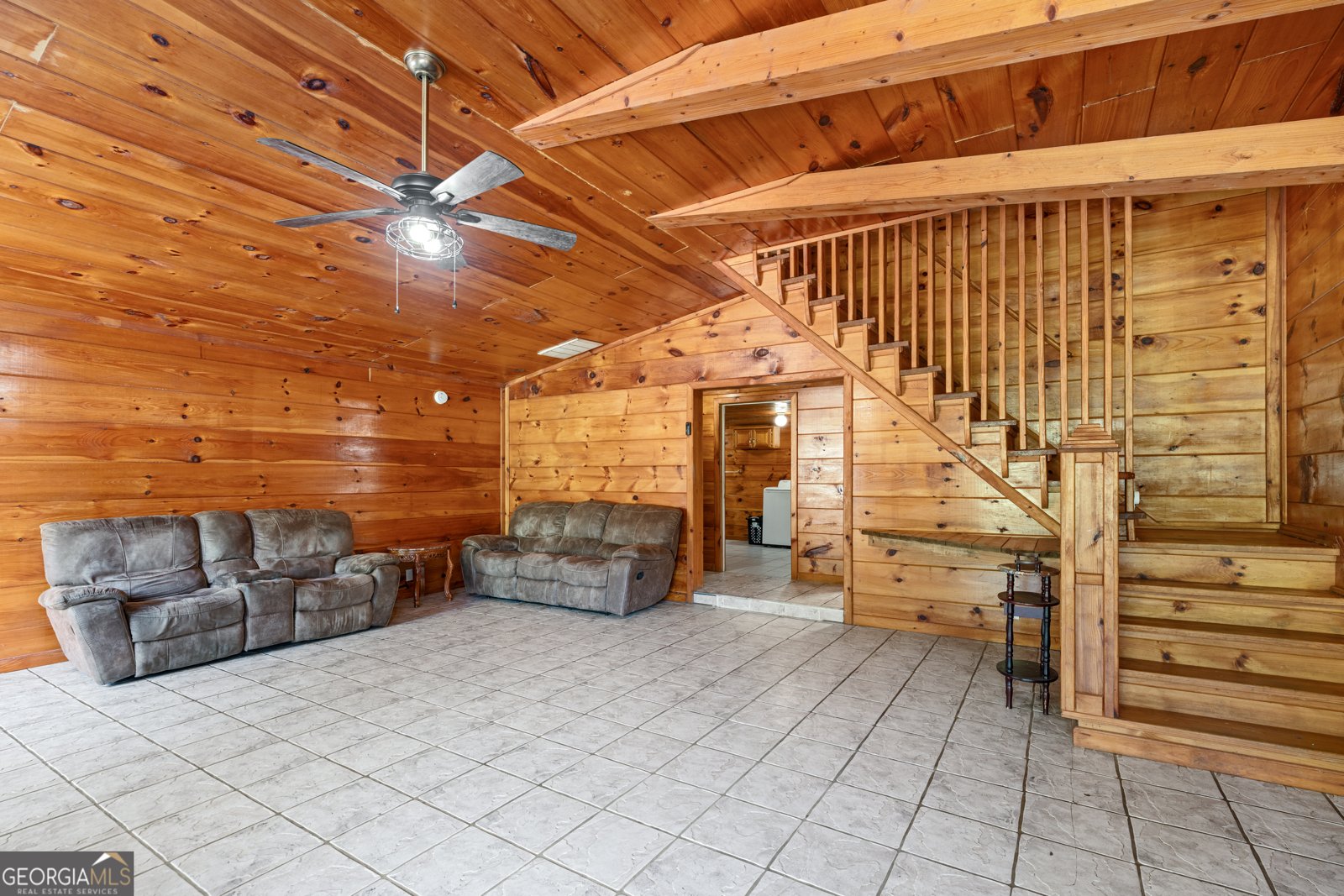 368 White Pine Crossover Jasper - 14