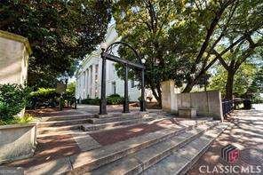 131 Broad Street Athens - 19