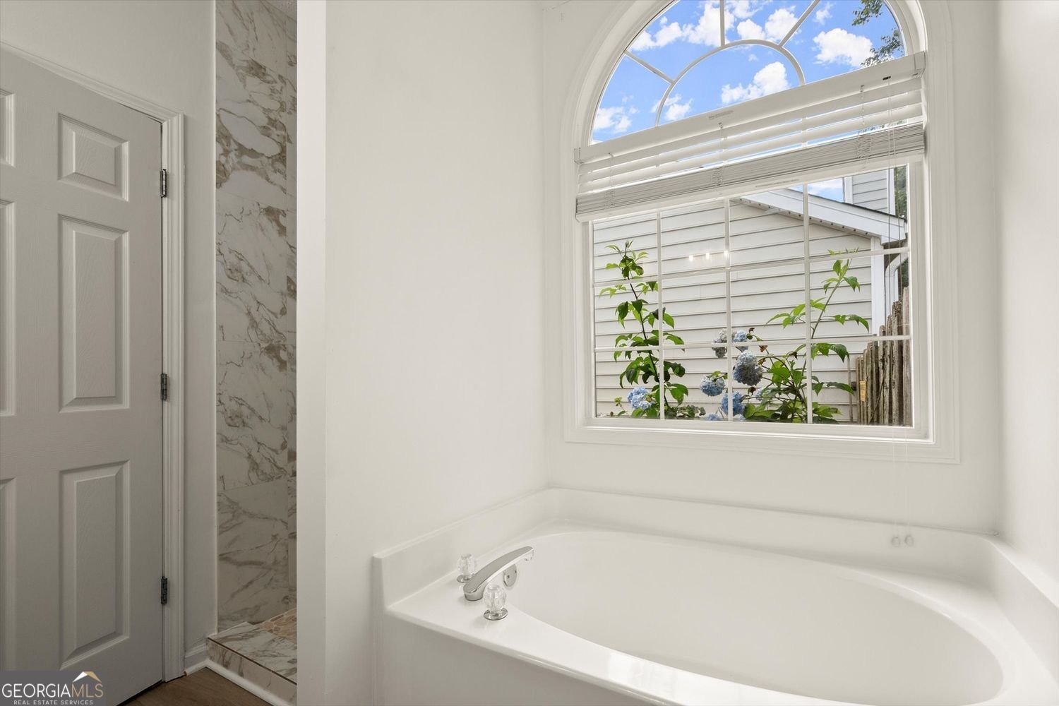 3111 Serenade Court Milton - 17