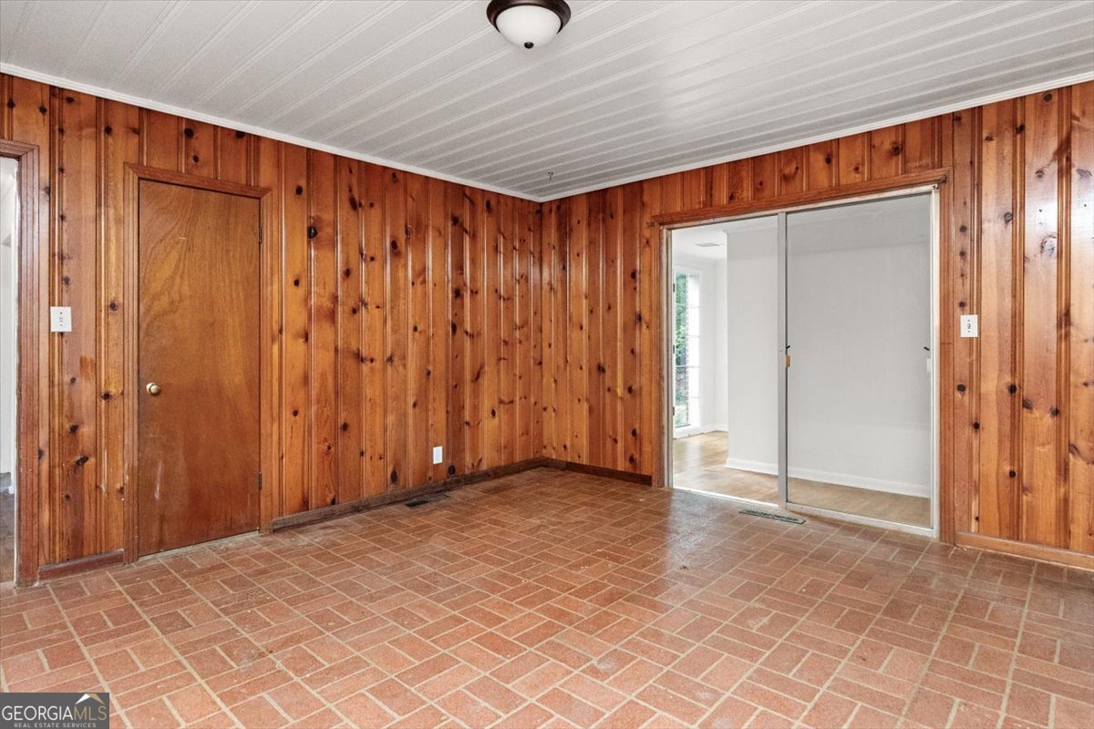 3307 Hallwood Circle Macon - 23