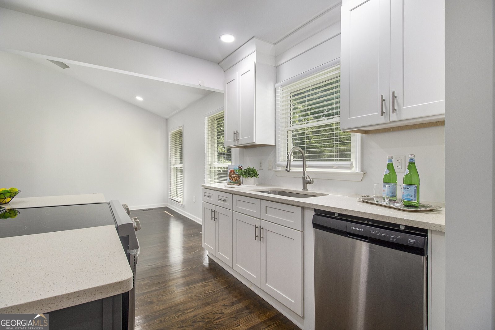 2358 Armand Road Atlanta - 12
