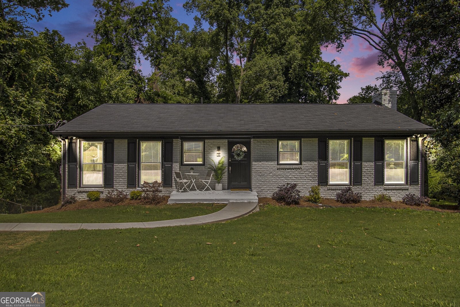 2358 Armand Road Atlanta - 35