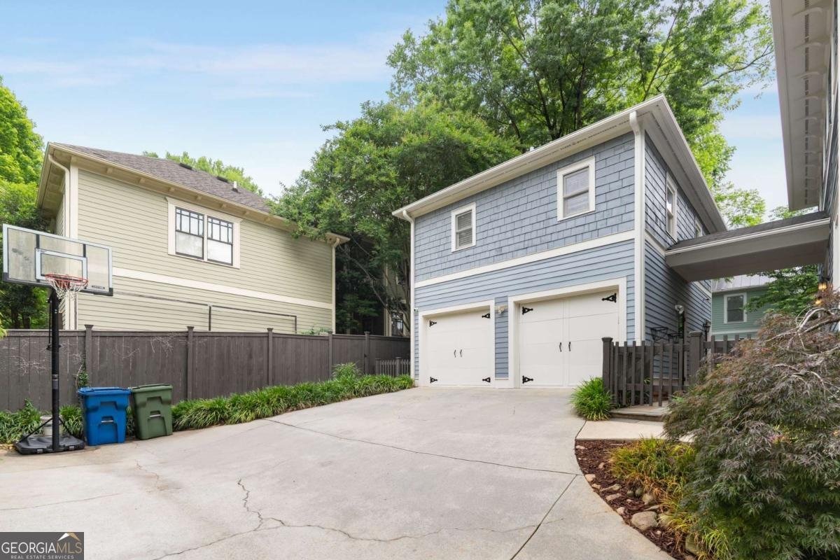 1020 Austin Avenue Atlanta - 46