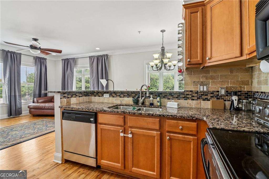 2465 Main Street Atlanta - 3