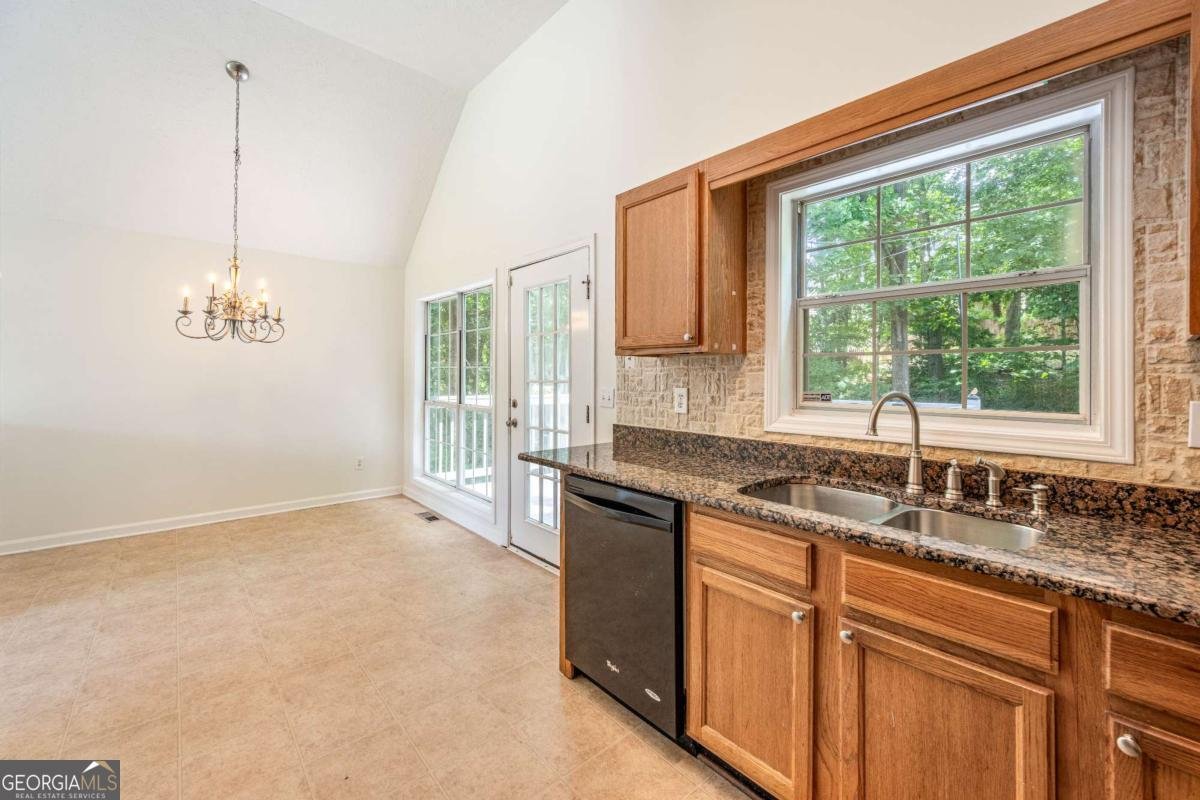 5137 Allison Way Sugar Hill - 14