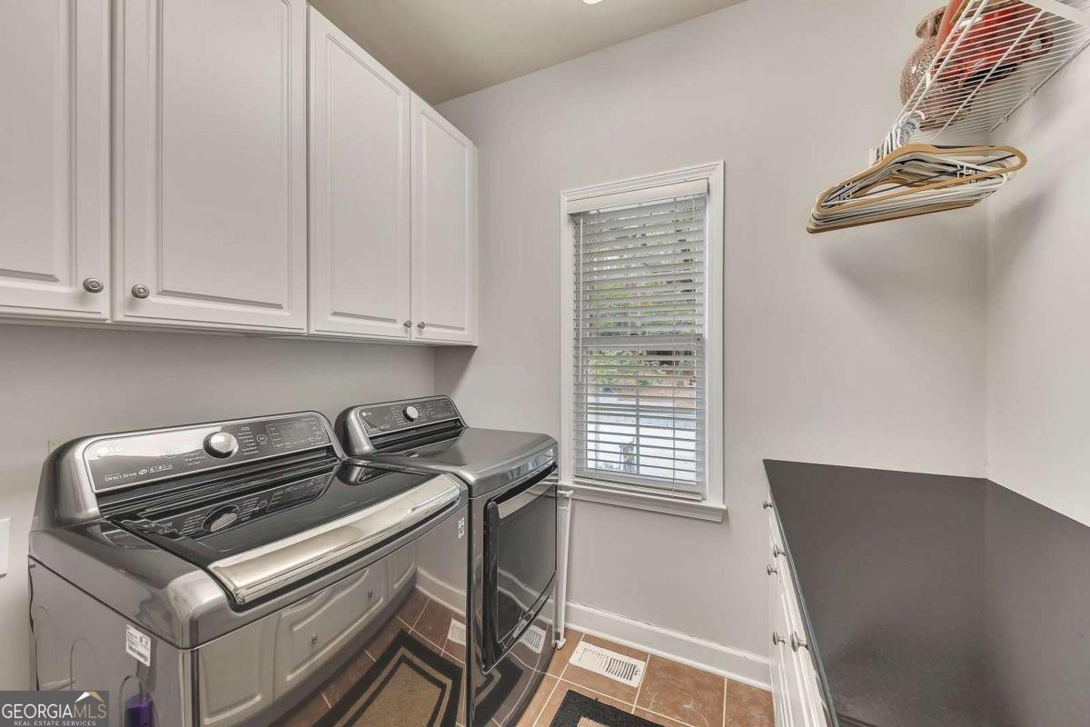 407 Amber Lane Woodstock - 27