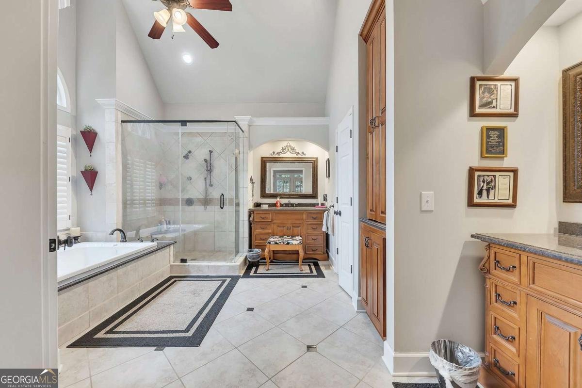 407 Amber Lane Woodstock - 32