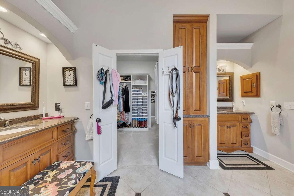 407 Amber Lane Woodstock - 36