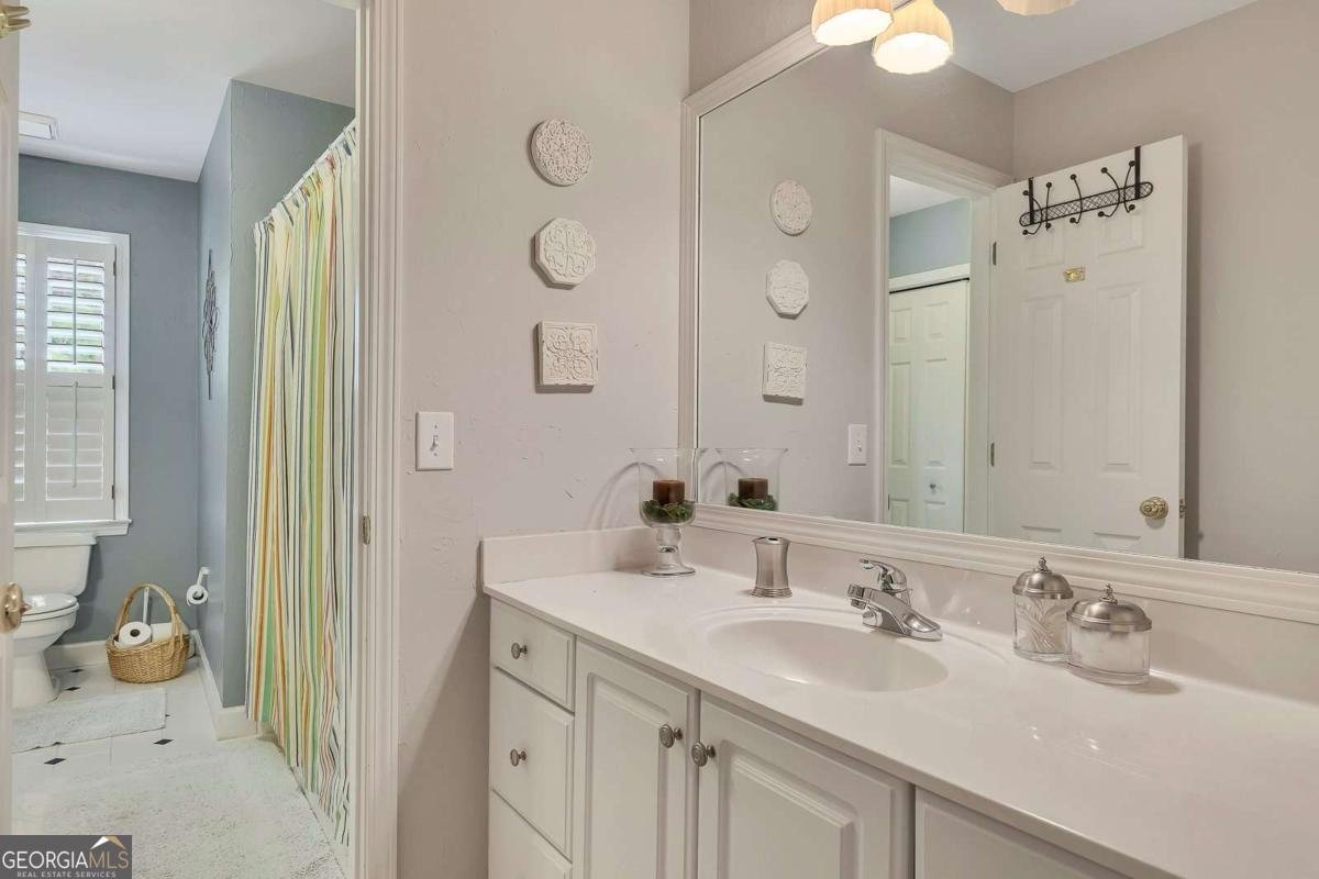 407 Amber Lane Woodstock - 45