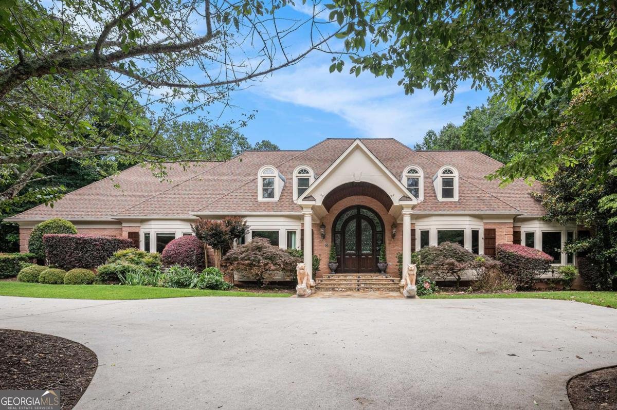 7660 Treeridge Court Atlanta - 1