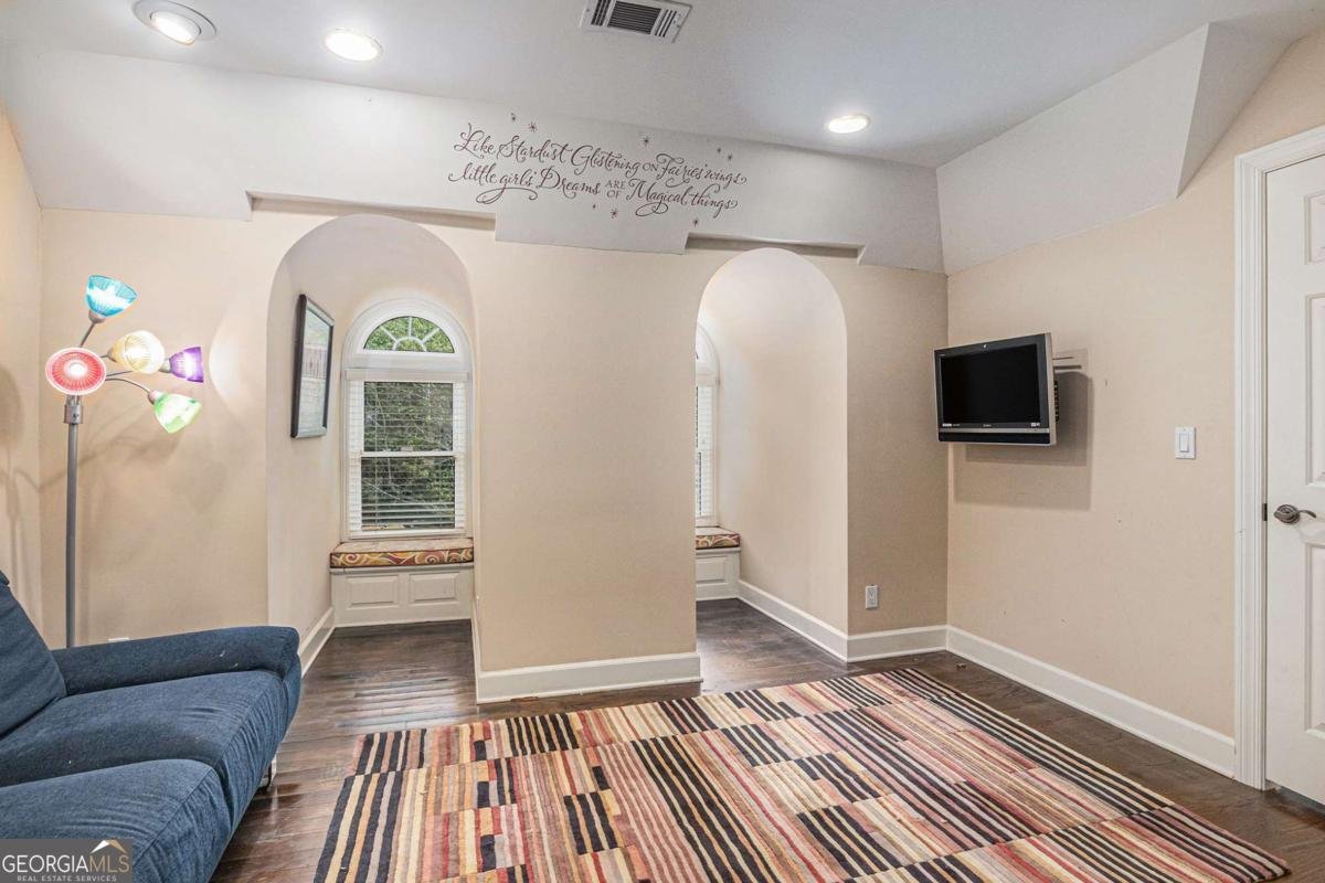 7660 Treeridge Court Atlanta - 27