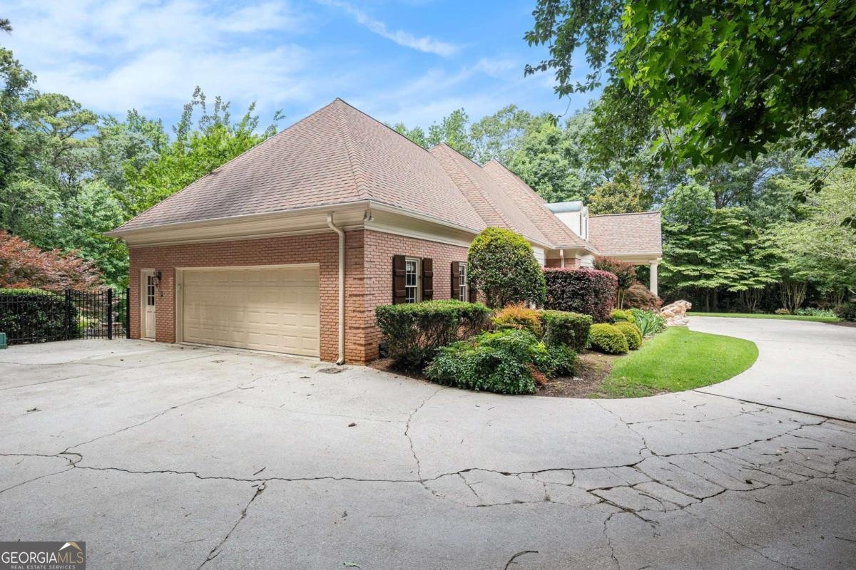 7660 Treeridge Court Atlanta - 3