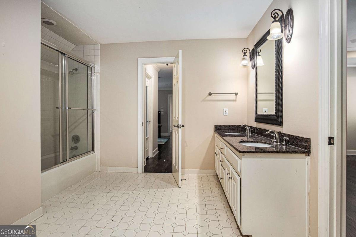7660 Treeridge Court Atlanta - 32