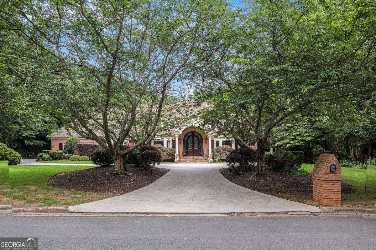 7660 Treeridge Court Atlanta - 4