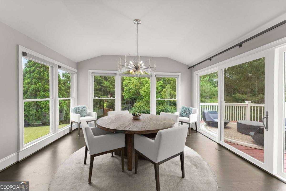 4526 Meadow Club Drive Suwanee - 25