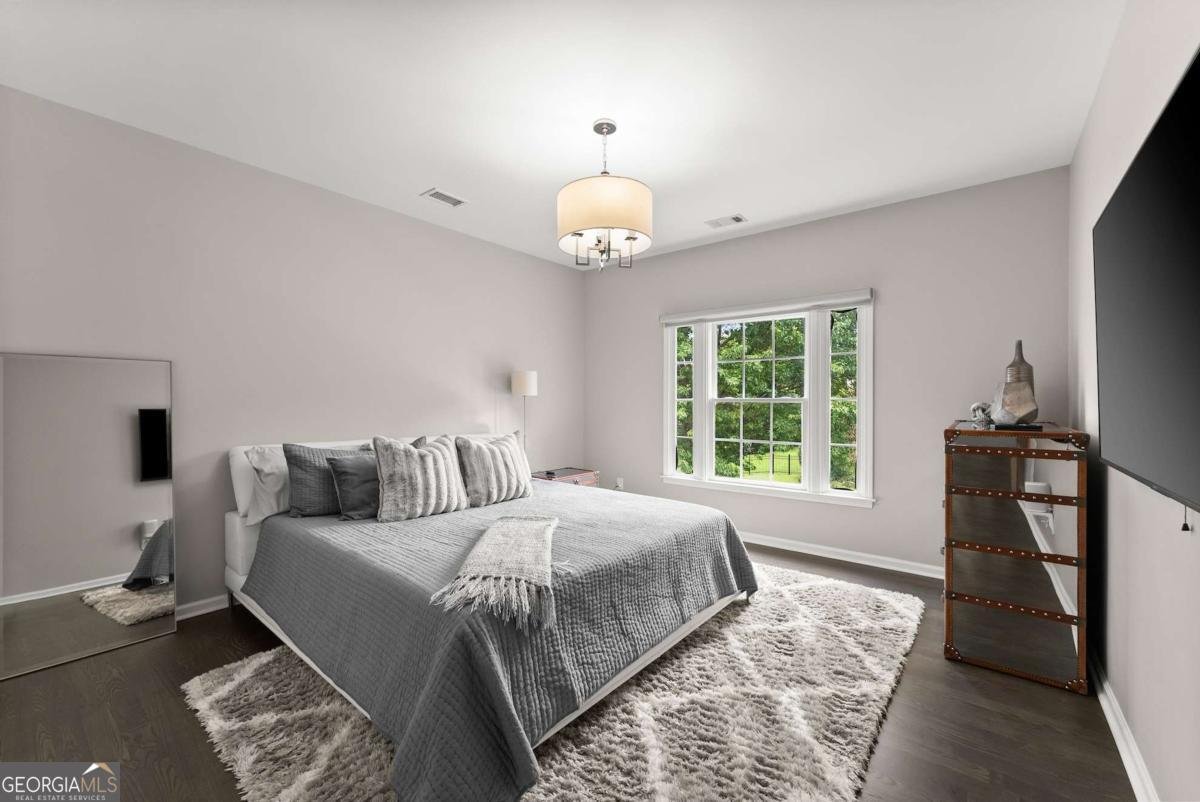 4526 Meadow Club Drive Suwanee - 43