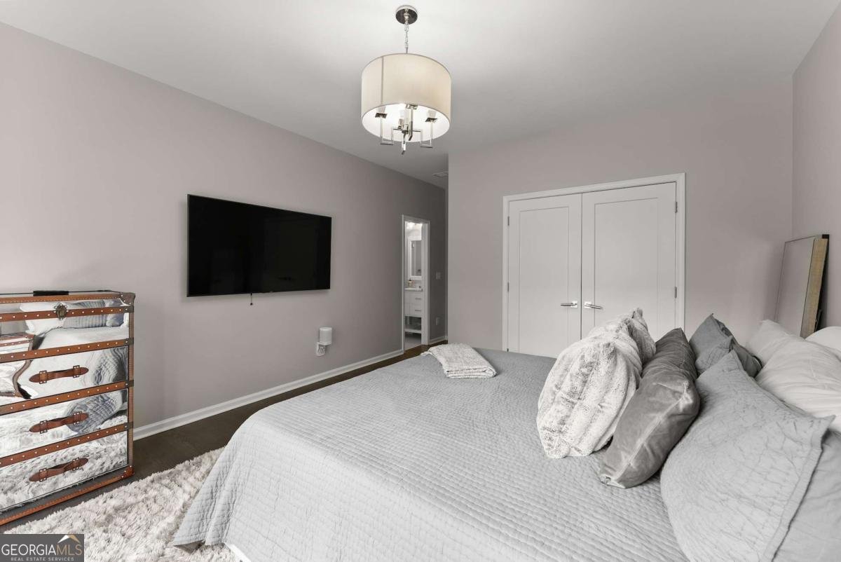 4526 Meadow Club Drive Suwanee - 44