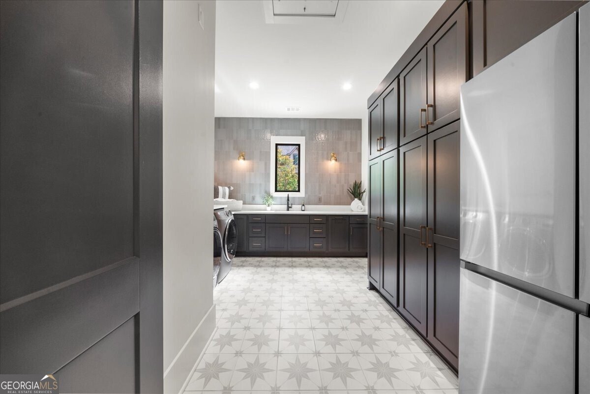 4451 Shellie Lane Oakwood - 29