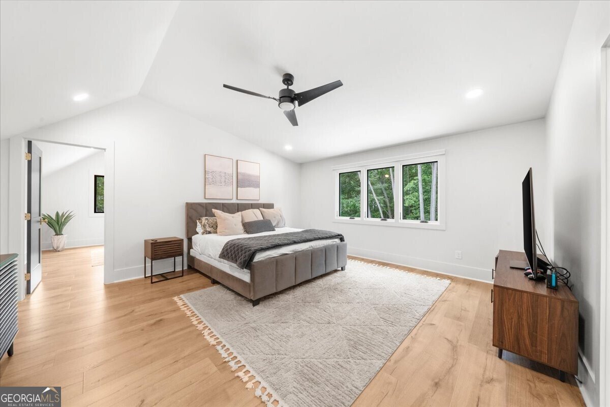 4451 Shellie Lane Oakwood - 32