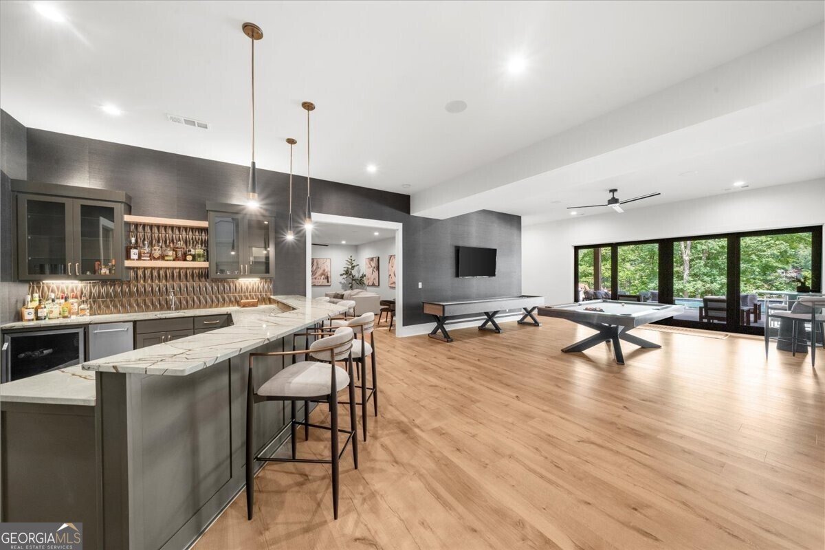 4451 Shellie Lane Oakwood - 37