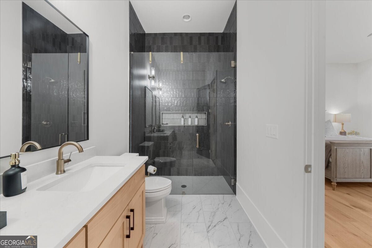 4451 Shellie Lane Oakwood - 52