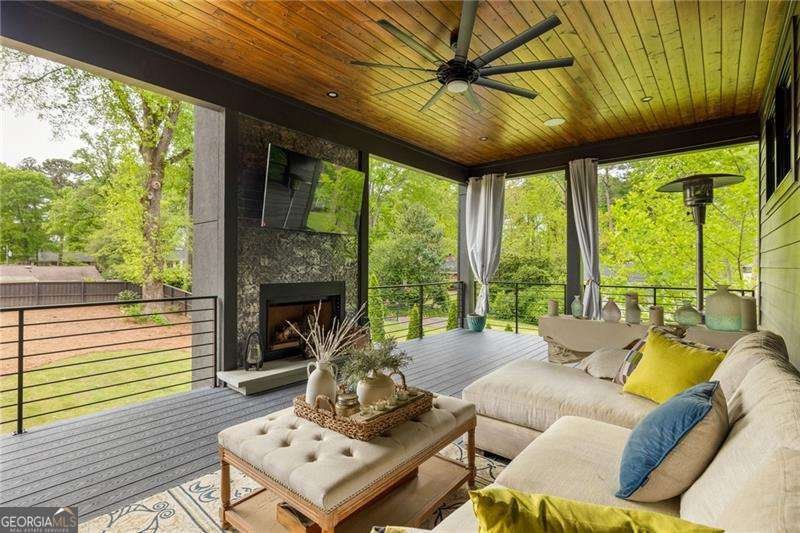 2469 River Oak Drive Decatur - 34