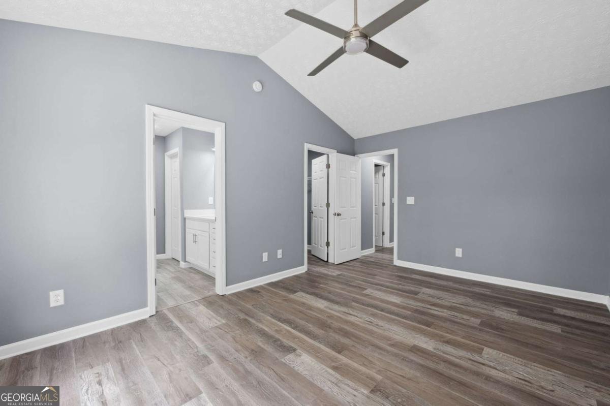 2470 Hillvale Circle Lithonia - 14