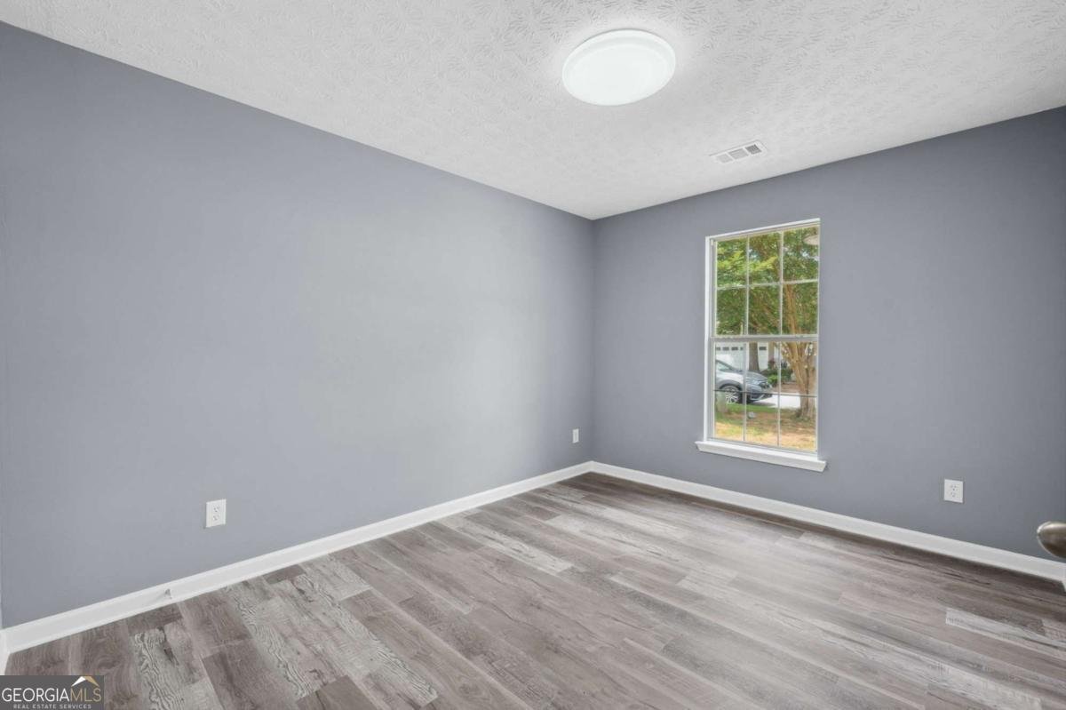 2470 Hillvale Circle Lithonia - 22