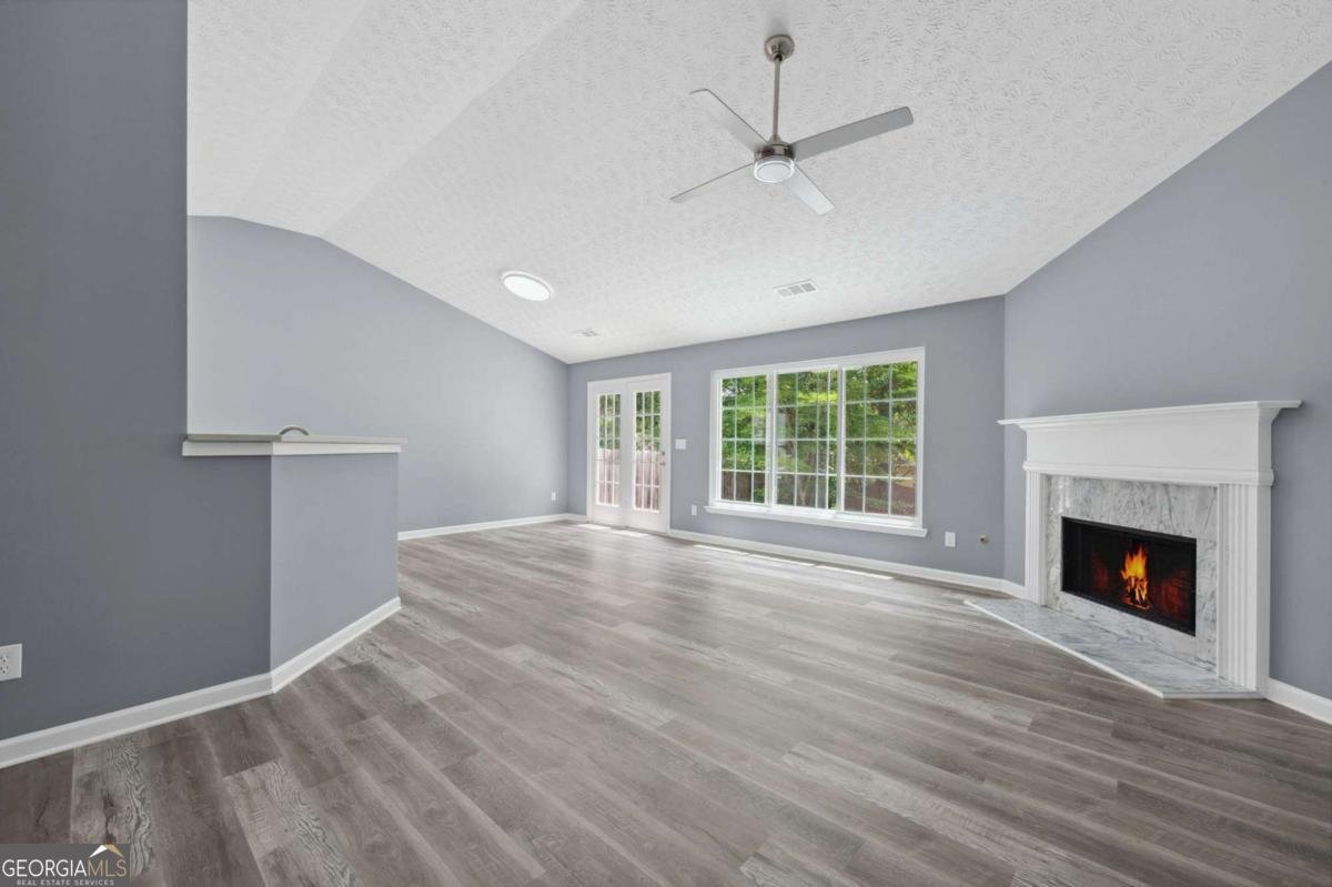 2470 Hillvale Circle Lithonia - 5