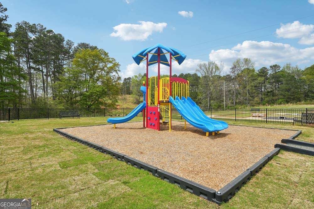 624 Silverleaf Trail Bethlehem - 38