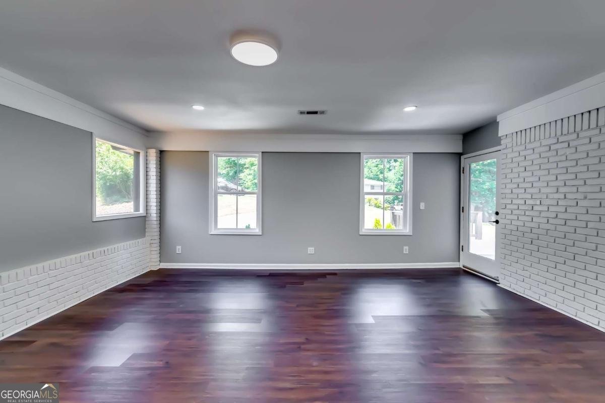 3122 Vandiver Drive Marietta - 11