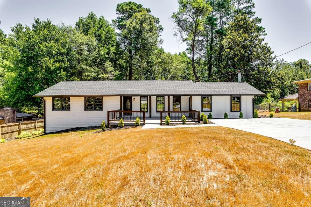 3122 Vandiver Drive Marietta - 2