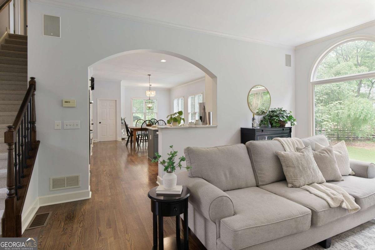 610 Woodstream Court Roswell - 11