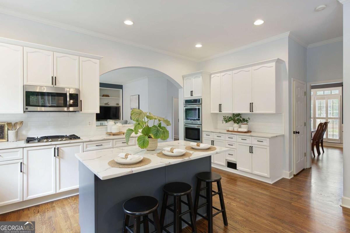 610 Woodstream Court Roswell - 13