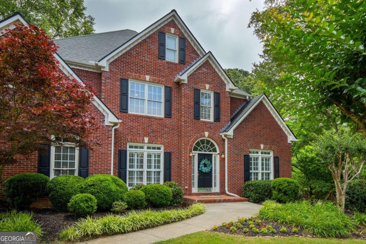 610 Woodstream Court Roswell - 2