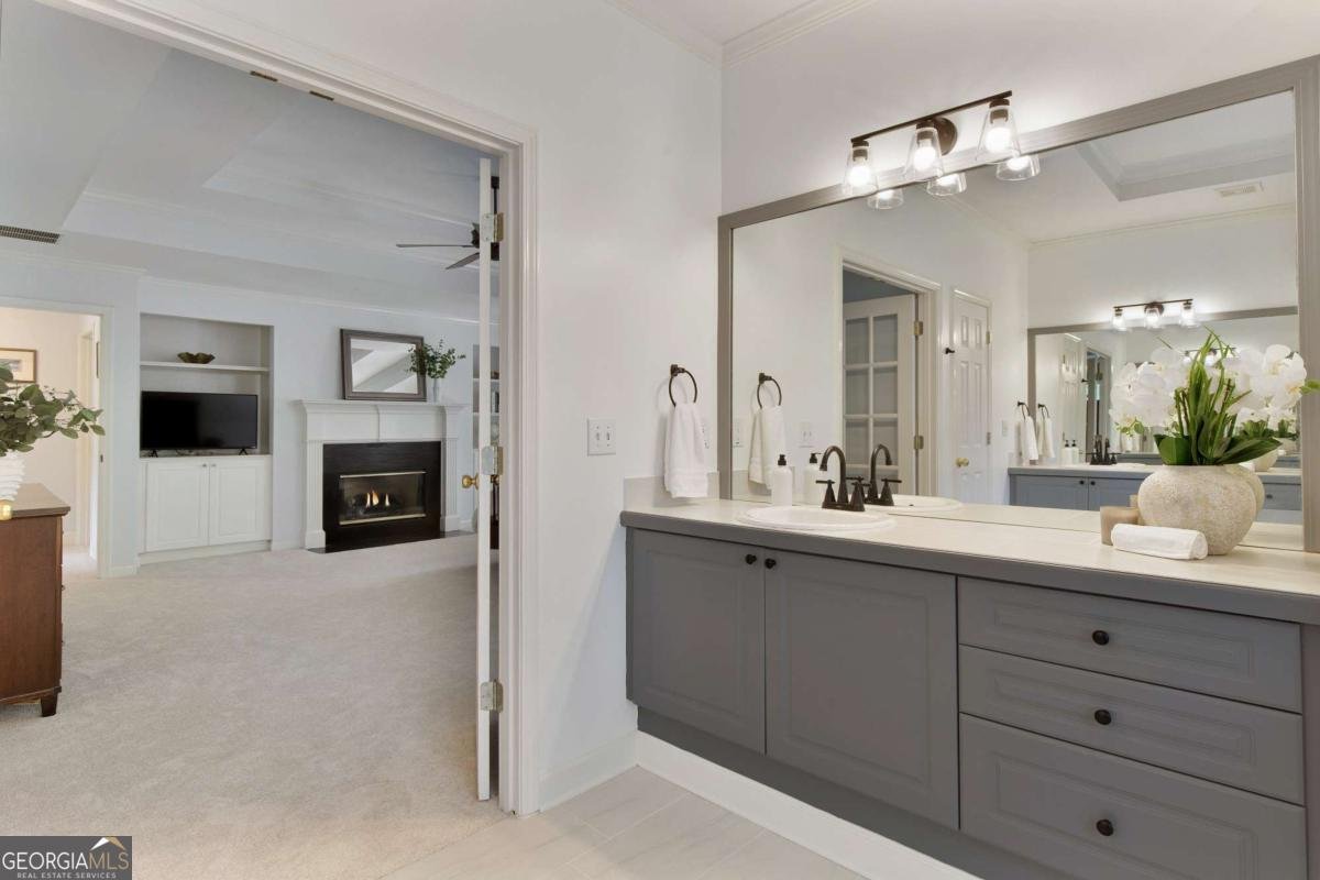610 Woodstream Court Roswell - 30