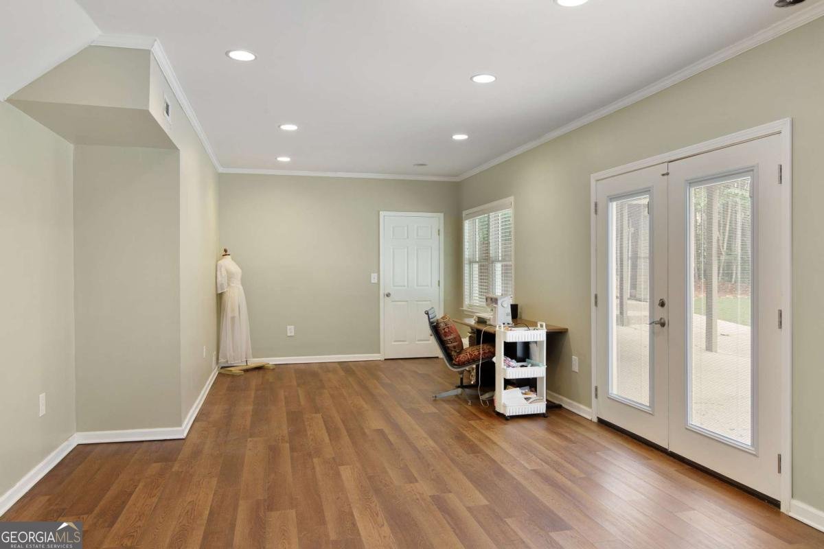 610 Woodstream Court Roswell - 40