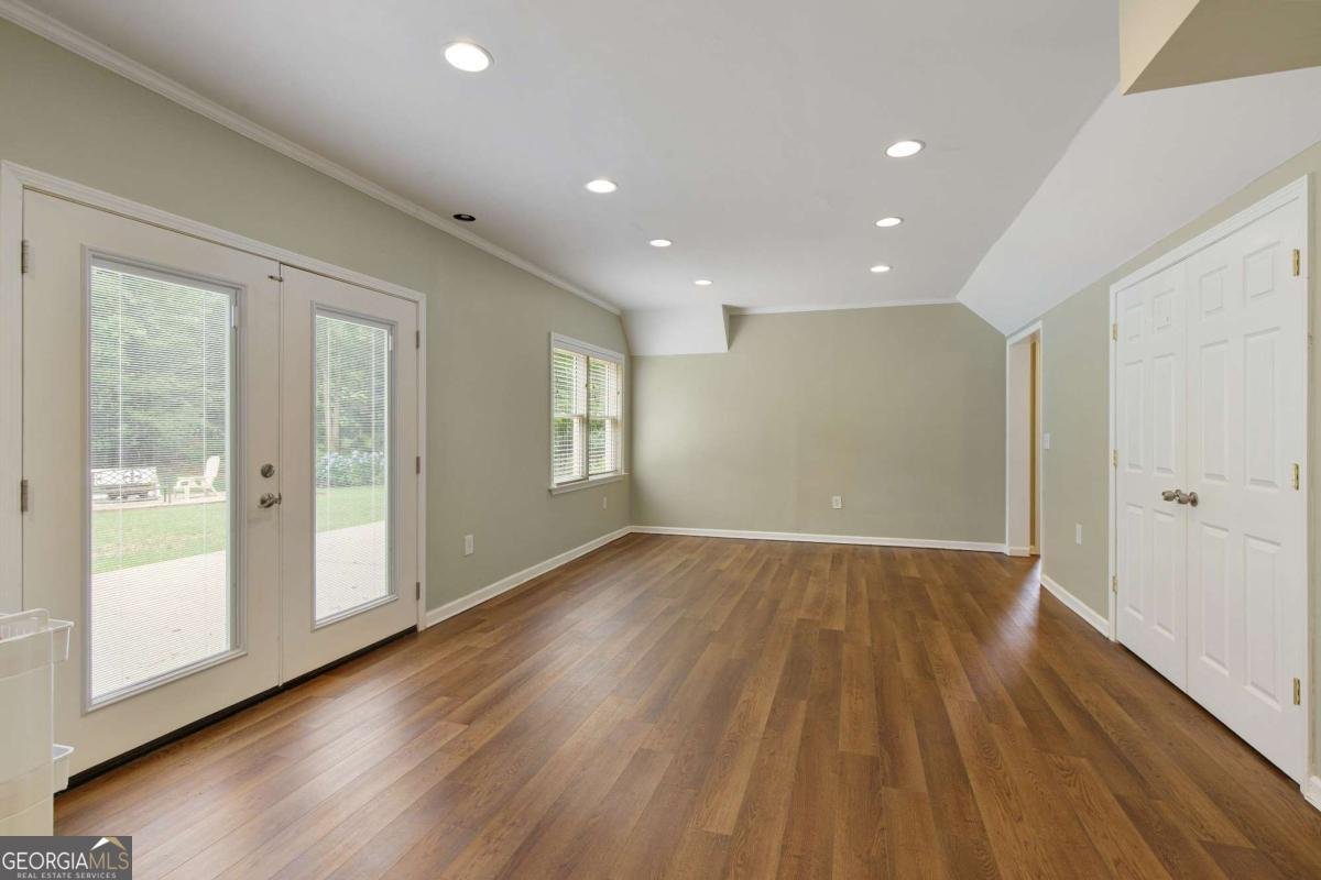 610 Woodstream Court Roswell - 41