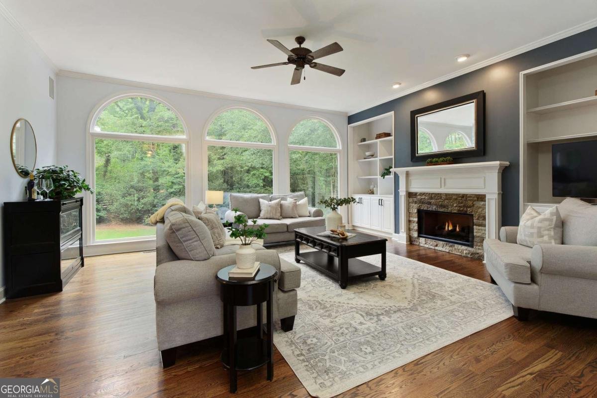 610 Woodstream Court Roswell - 7