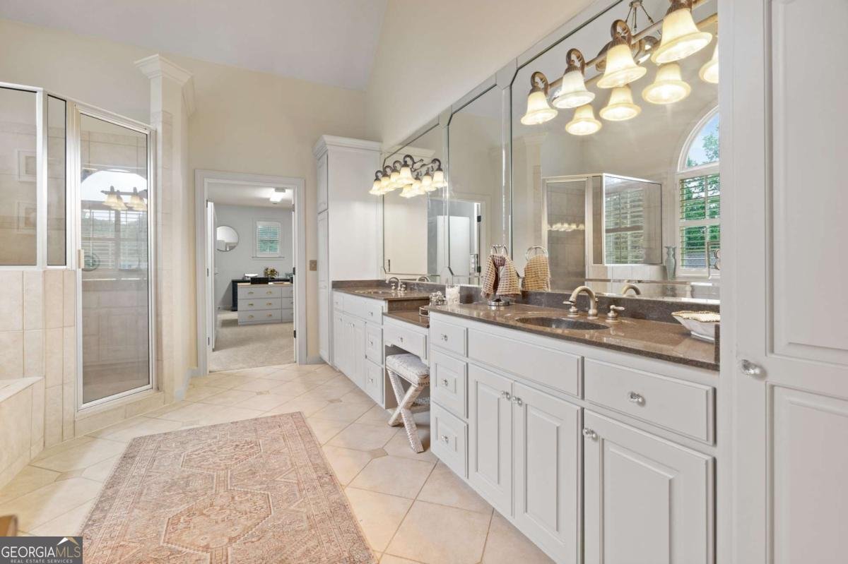 2430 Flat Stone Drive Cumming - 23
