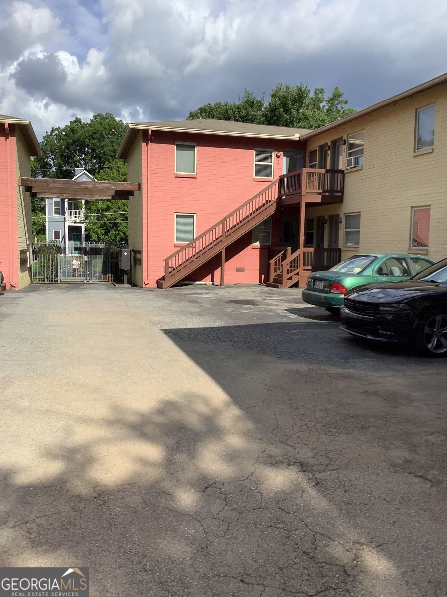 561 Formwalt Street Atlanta - 2