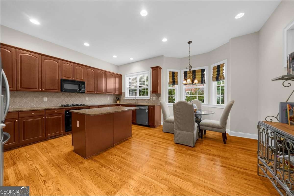 2988 Rivergreen Lane Atlanta - 12