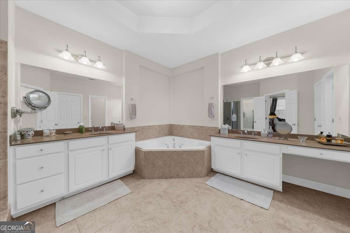 2988 Rivergreen Lane Atlanta - 30