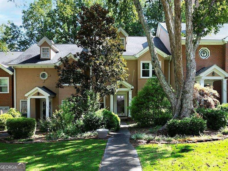 742 OLDE TOWNE Lane Marietta - 1